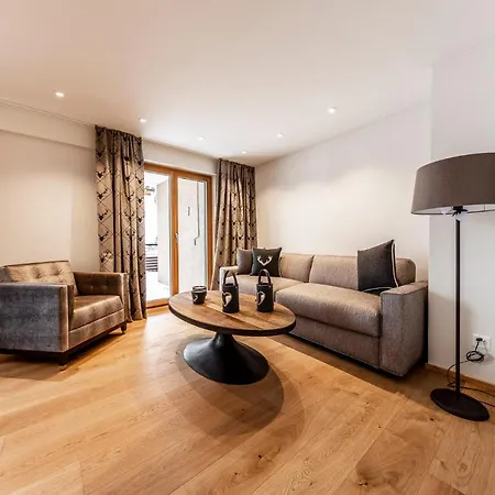 Unique Alpic Style In The Heart Of Appartement Davos