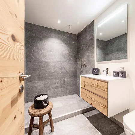 Unique Alpic Style In The Heart Of Appartement *